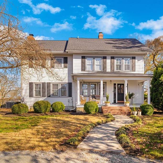 1138 Mayo Rd