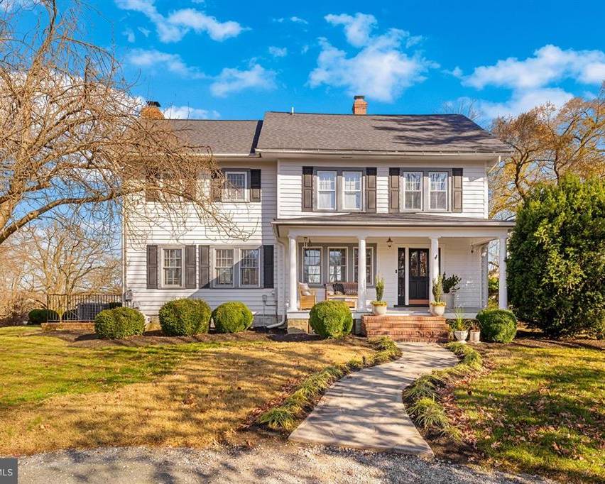 1138 Mayo Rd