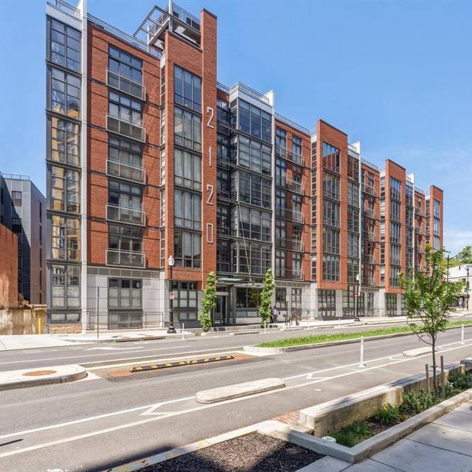 2120 Vermont Ave NW #20