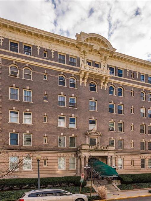 2122 California St NW #460